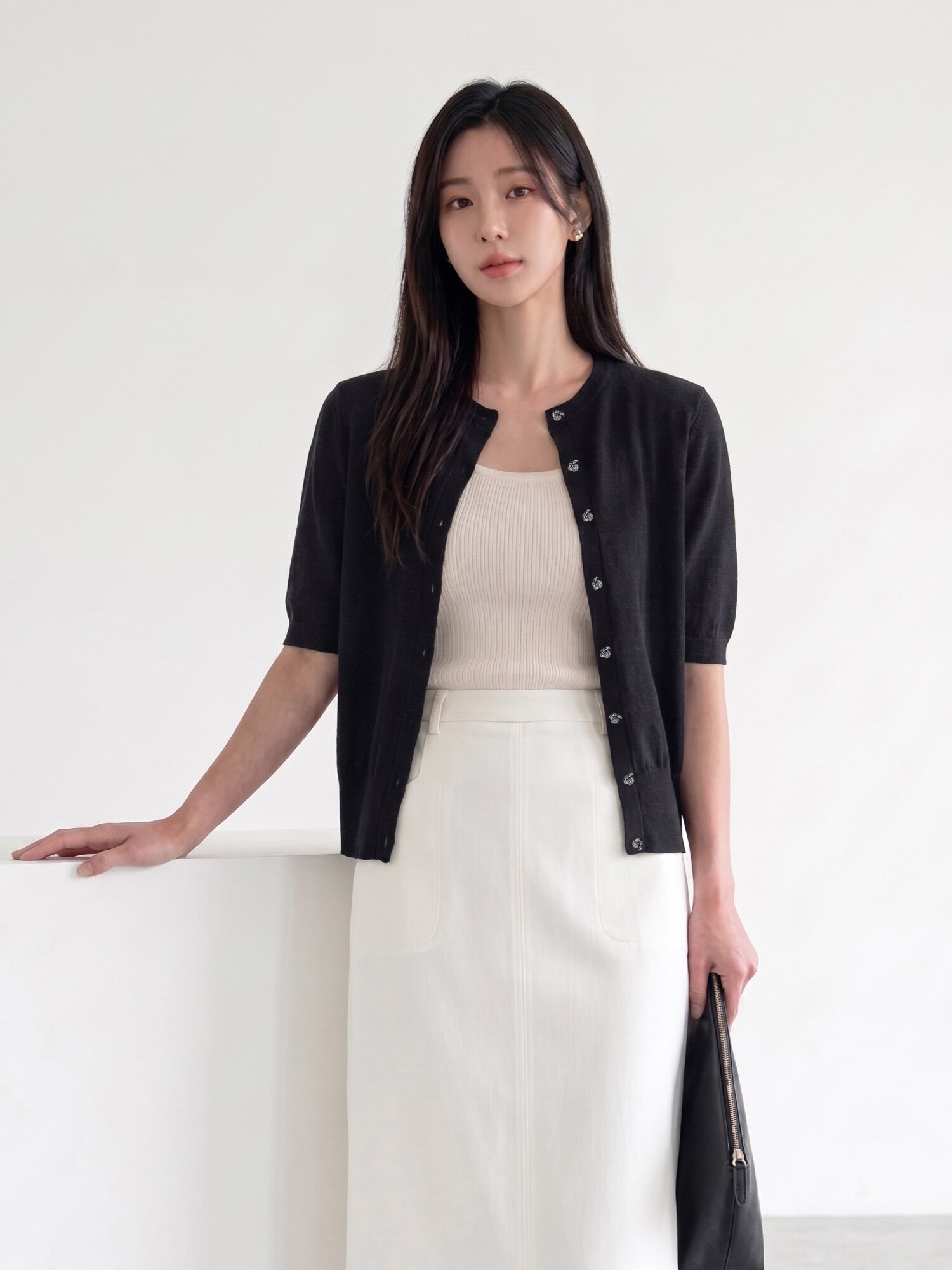 린넨 메탈 버튼 라운드넥 가디건 (DARK GREY)