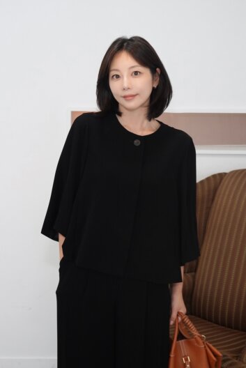 루즈핏 7부 라운드넥 재킷 