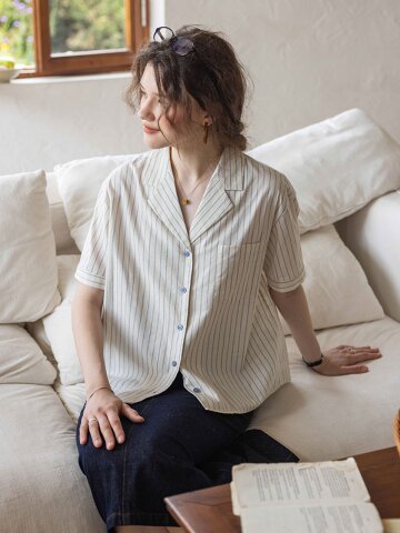 DA_Short collar striped shirt