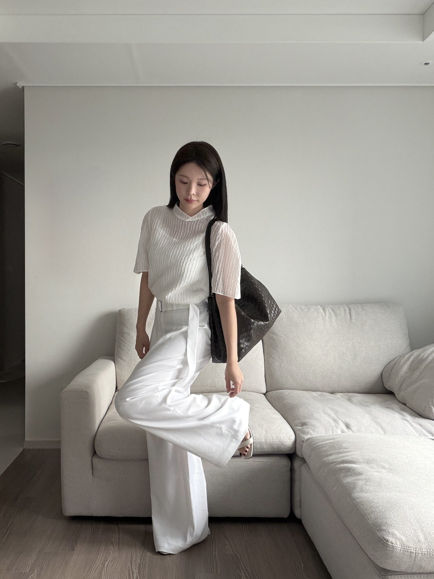 린넨 투턱 백 밴딩 와이드 팬츠 (WHITE)