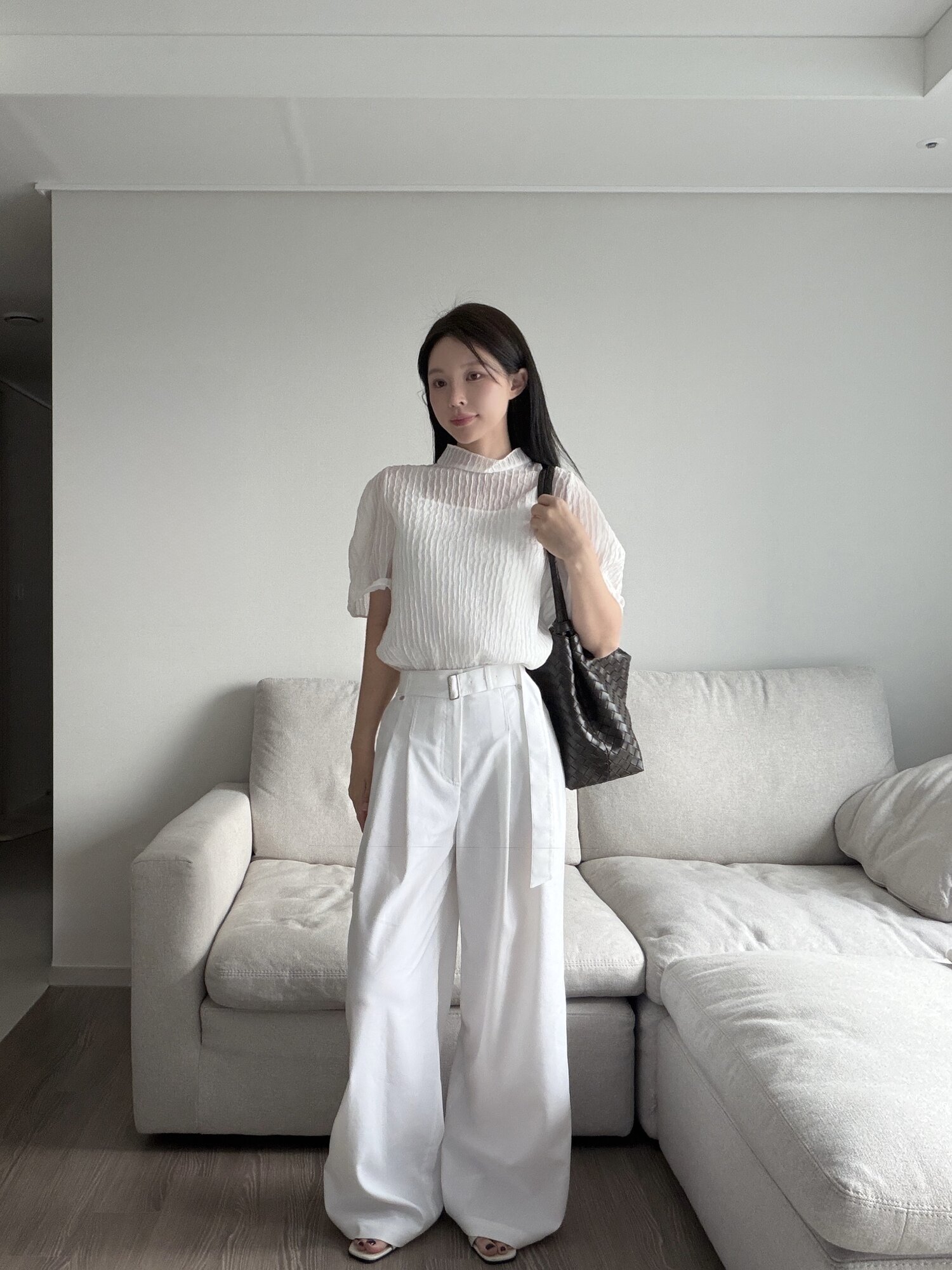 린넨 투턱 백 밴딩 와이드 팬츠 (WHITE)