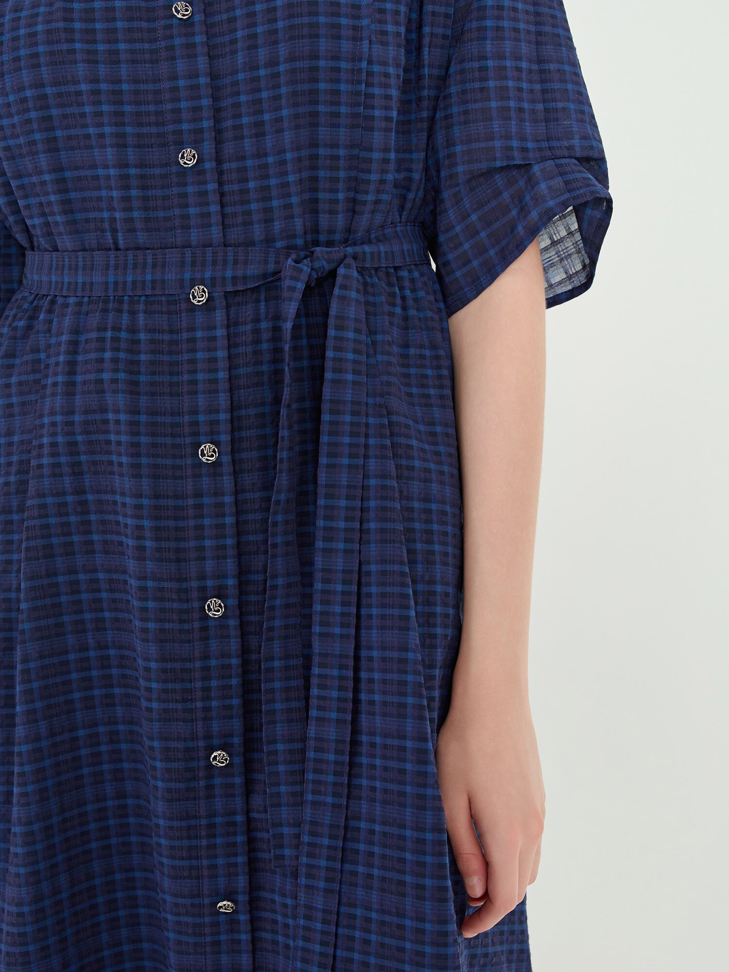 체크 버튼 장식 플레어 원피스 (NAVY)