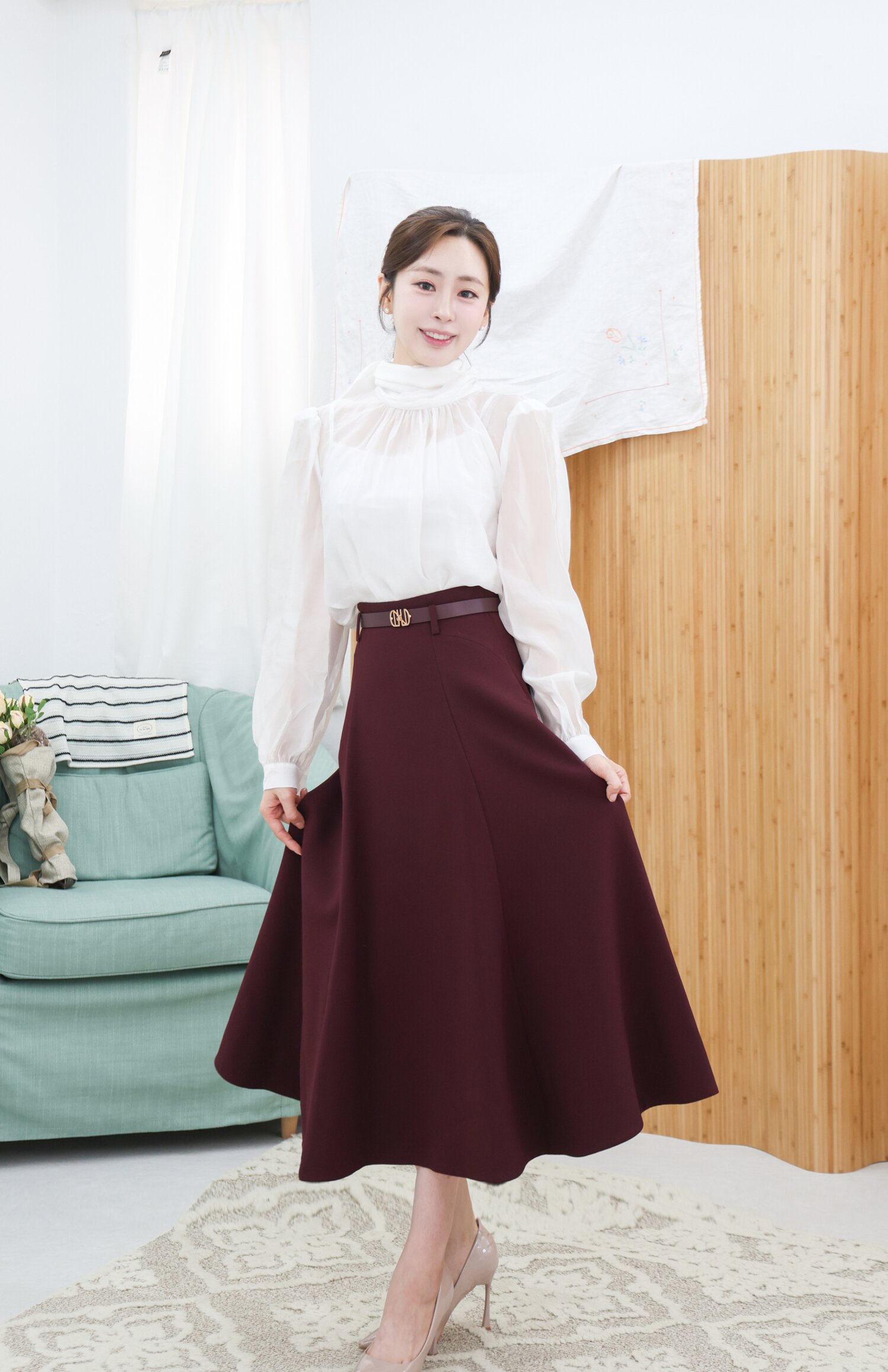벨티드 페미닌 플레어 스커트 (BURGUNDY)