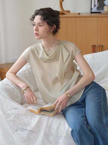SR_Lightweight short-sleeve top_2color