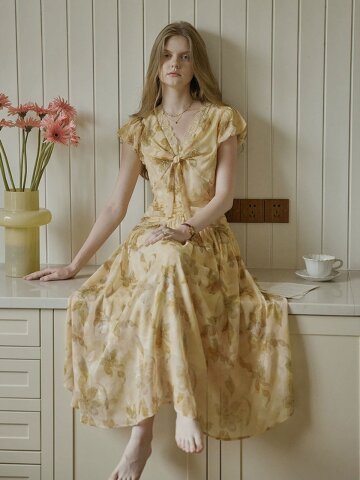 PM_Twisted lace floral dress