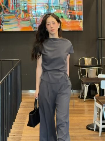 모던 벨티드 투턱 와이드 팬츠 
