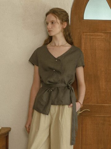 PM_Wrap front belted blouse_CHARCOAL
