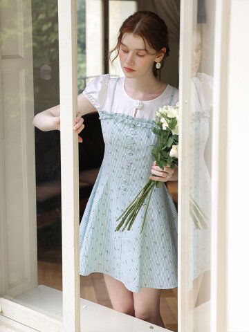 Cest_Floral fake two-piece mini dress
