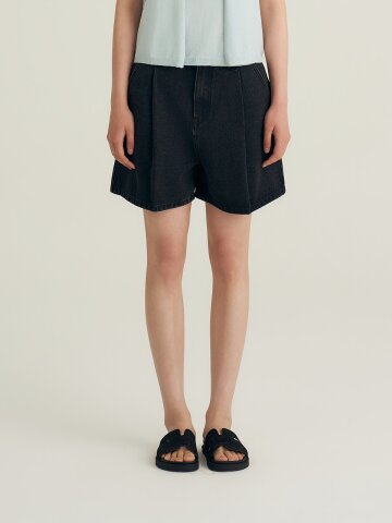 One-Tuck Denim 5-Bermuda Pants_Black