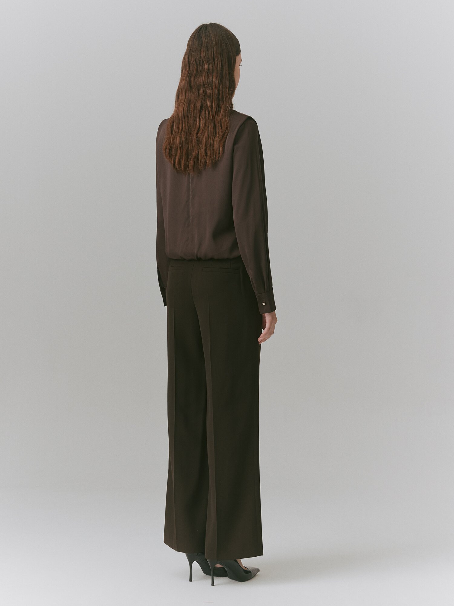 백 밴딩 와이드 일자핏 팬츠 (BROWN)