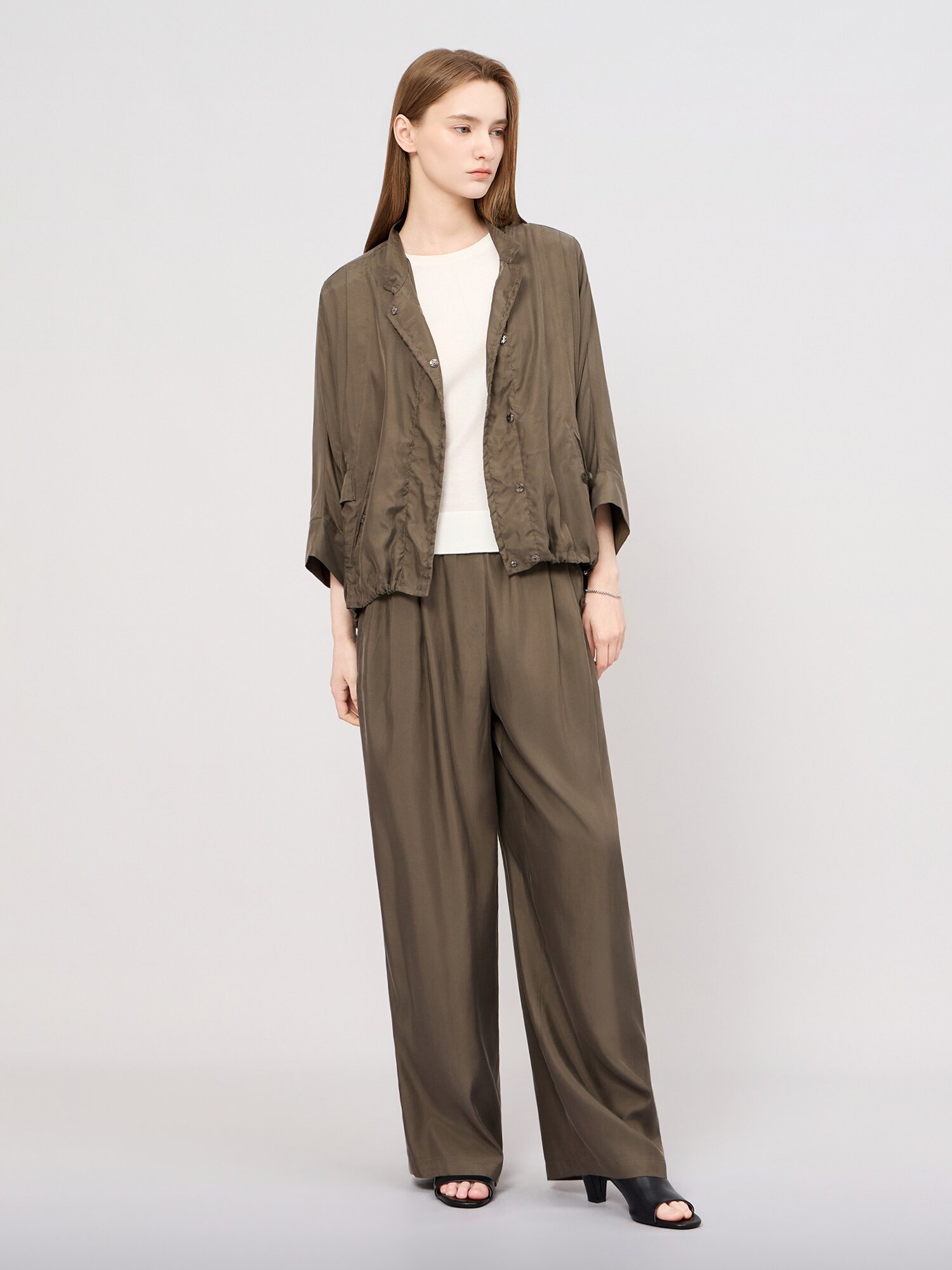 스탠드 칼라 7부 슬리브 점퍼 (KHAKI)