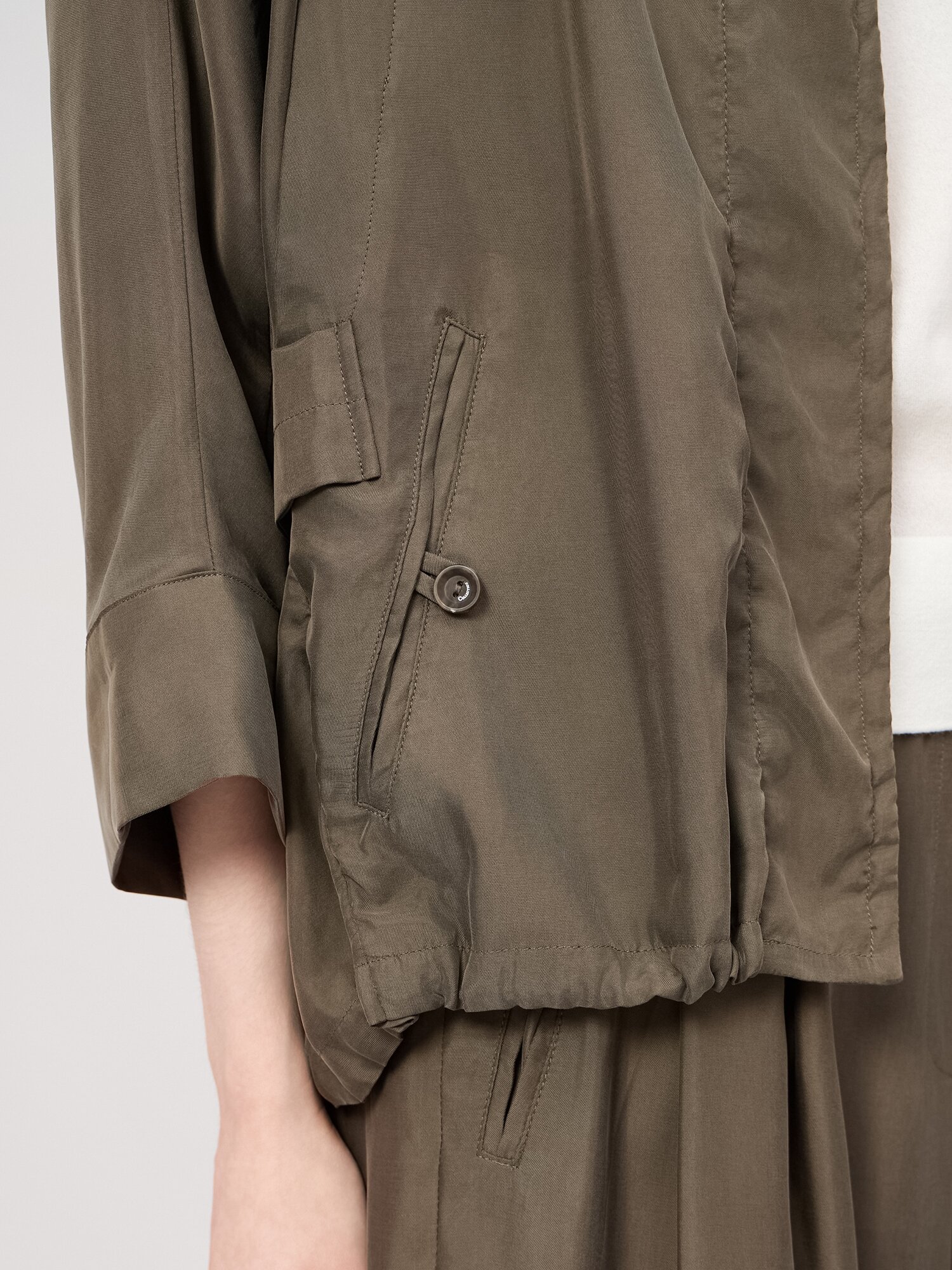 스탠드 칼라 7부 슬리브 점퍼 (KHAKI)