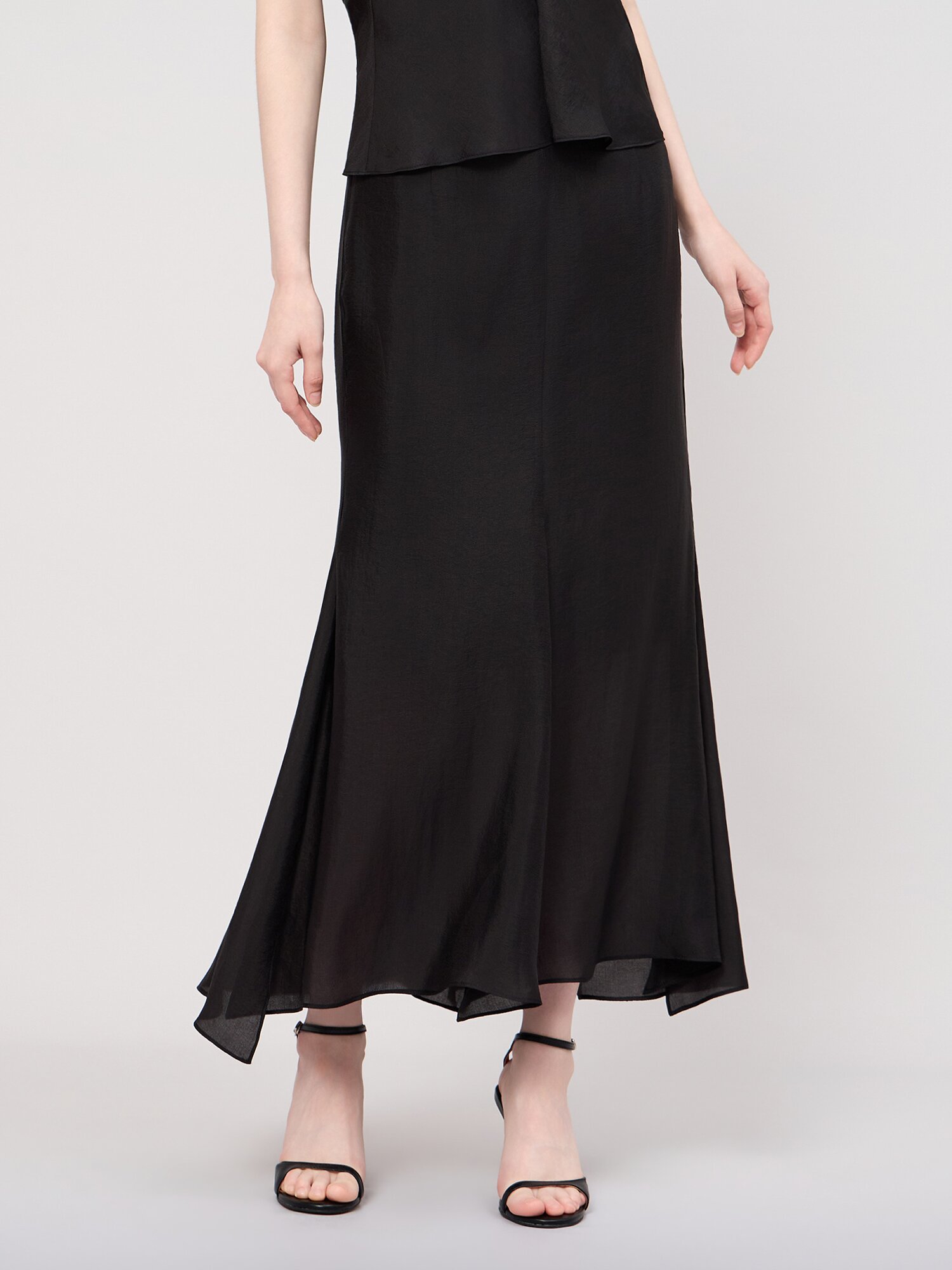 슬릿 플레어 롱 스커트 (BLACK)