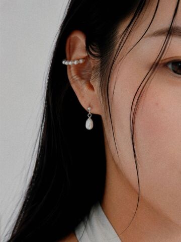 [SET] Soft pearl drop earrings + Soft pearl ear cuff / 소프트 펄 드롭 귀걸이 + 소프트 펄 이어커프 세트