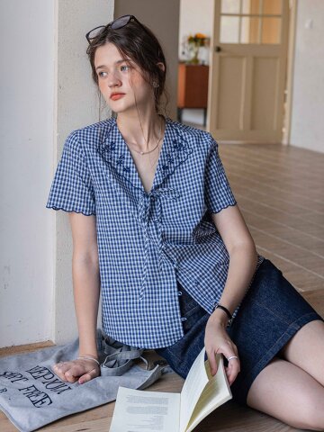 DA_Flower house blouse_NAVY