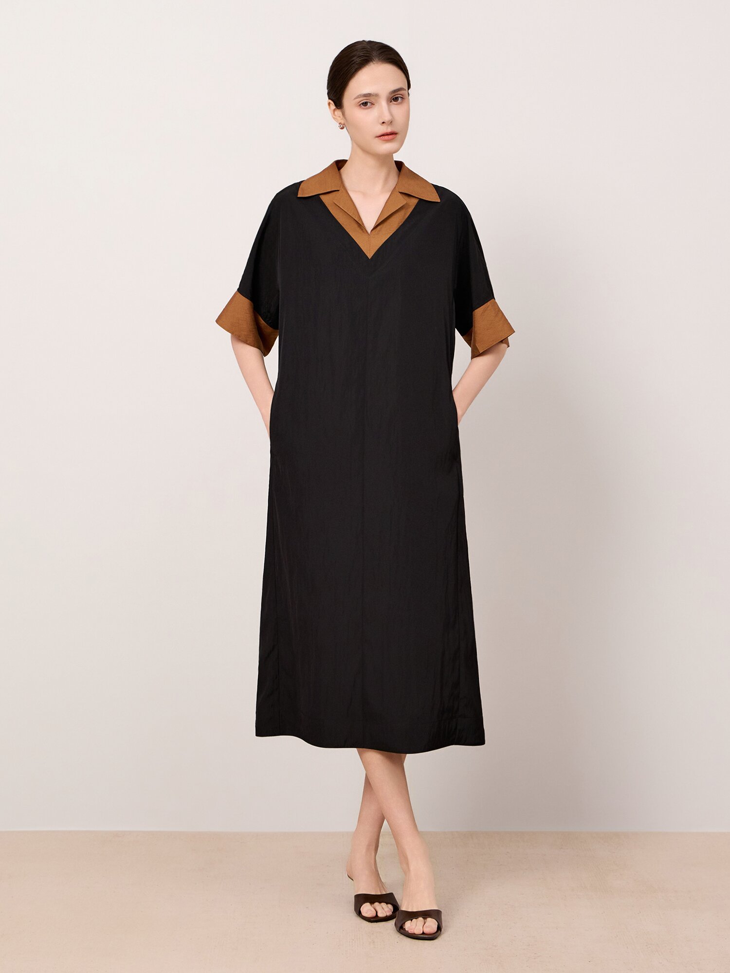 드라이 터치 컬러 블록 미디 원피스 (BLACK)
