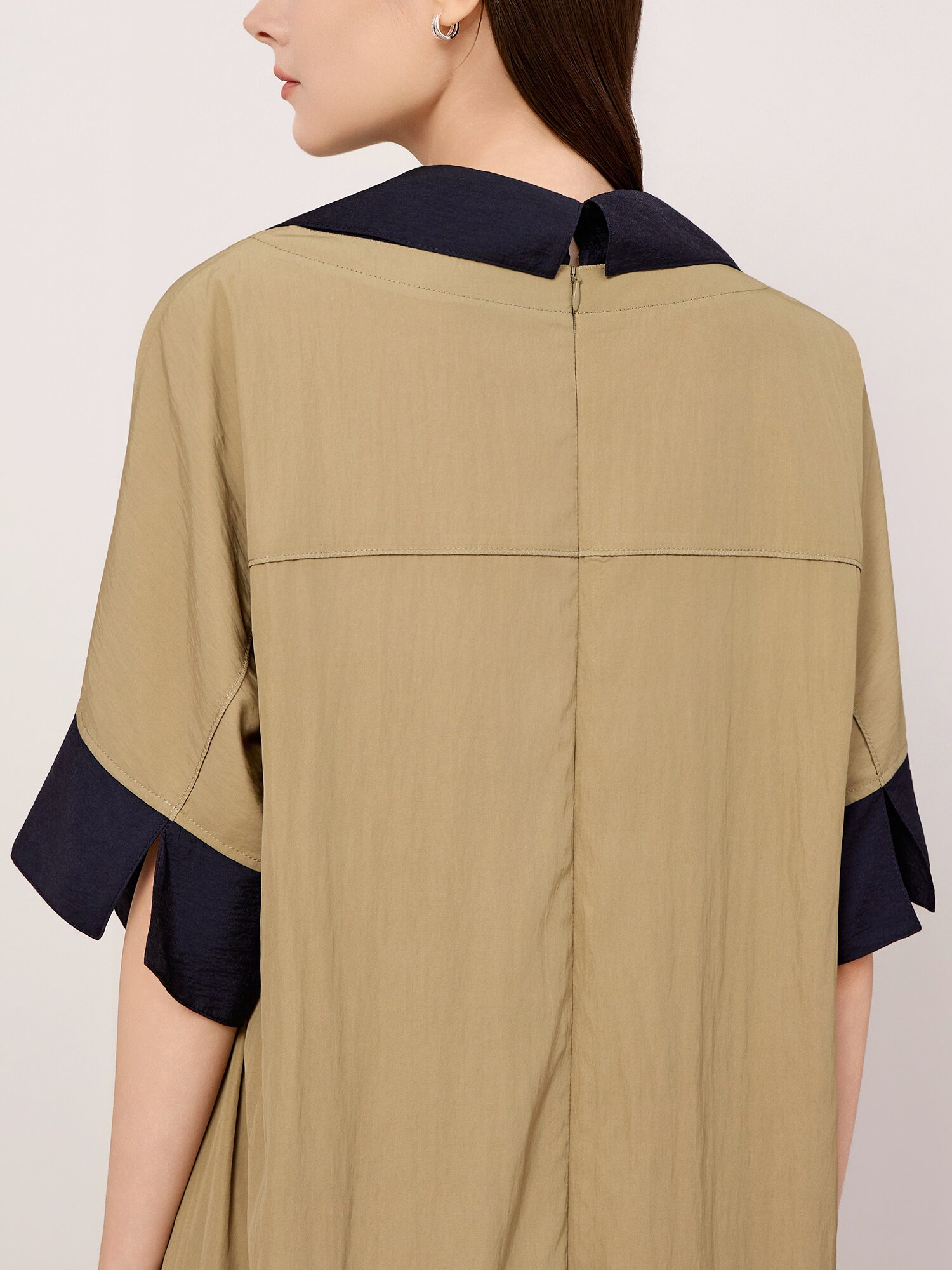 드라이 터치 컬러 블록 미디 원피스 (KHAKI)