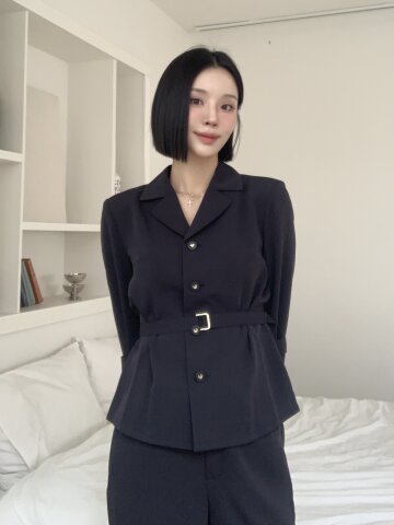 모던 벨티드 오픈 칼라 싱글 재킷 (NAVY)