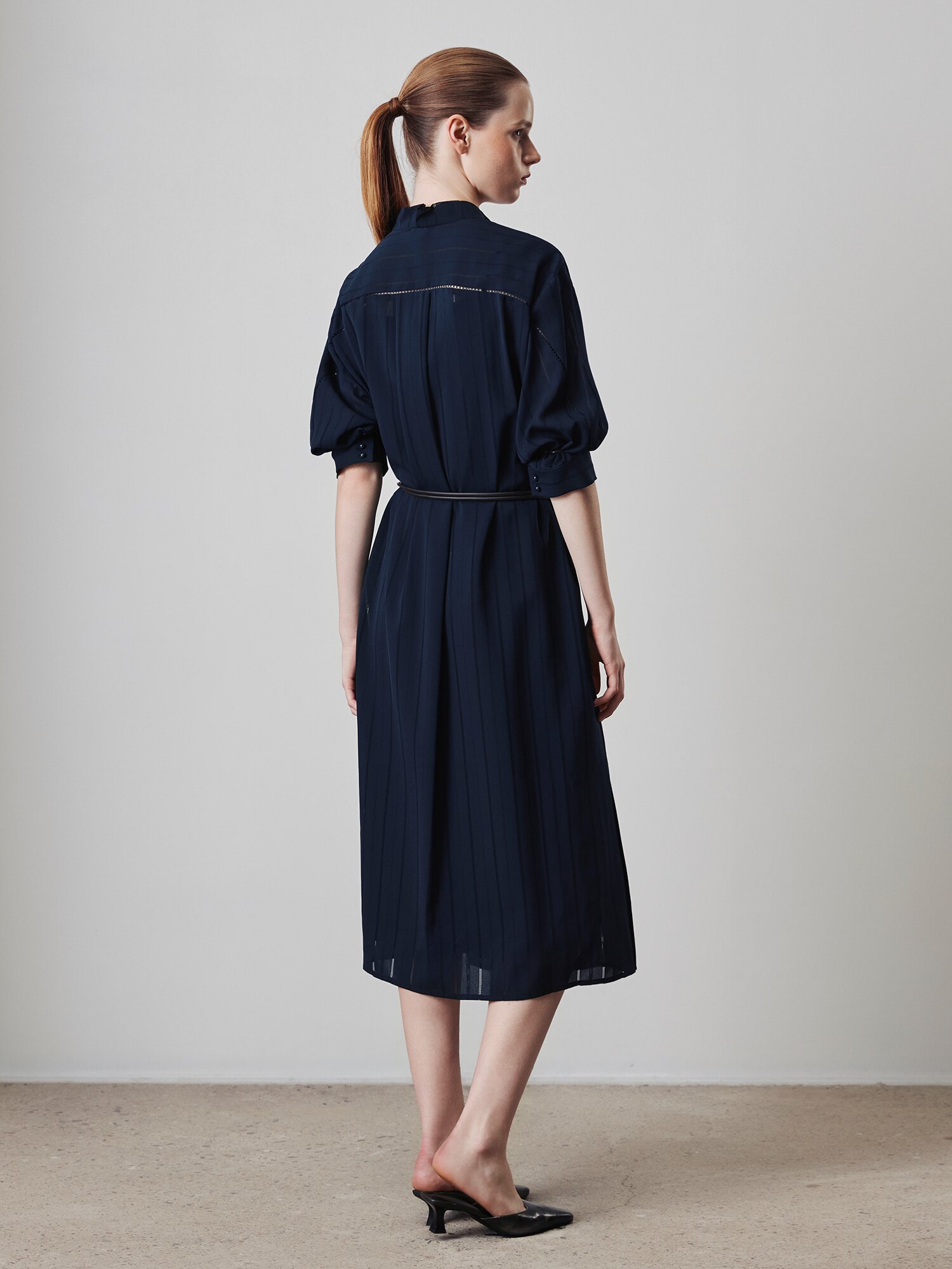 펀칭 하이넥 원피스 +이너 세트 (STRIPE NAVY)