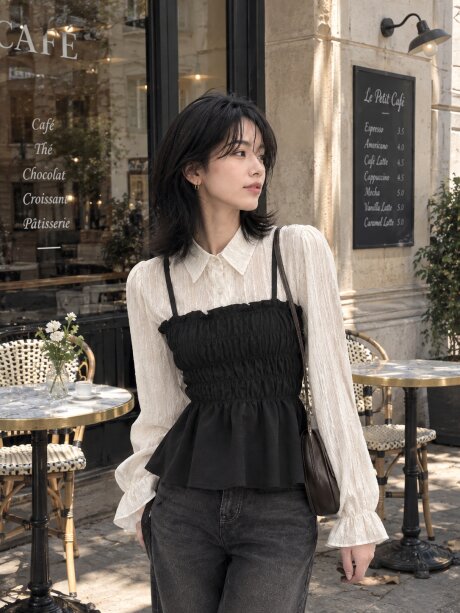 카라넥 셔링 뷔스티에 블라우스 
