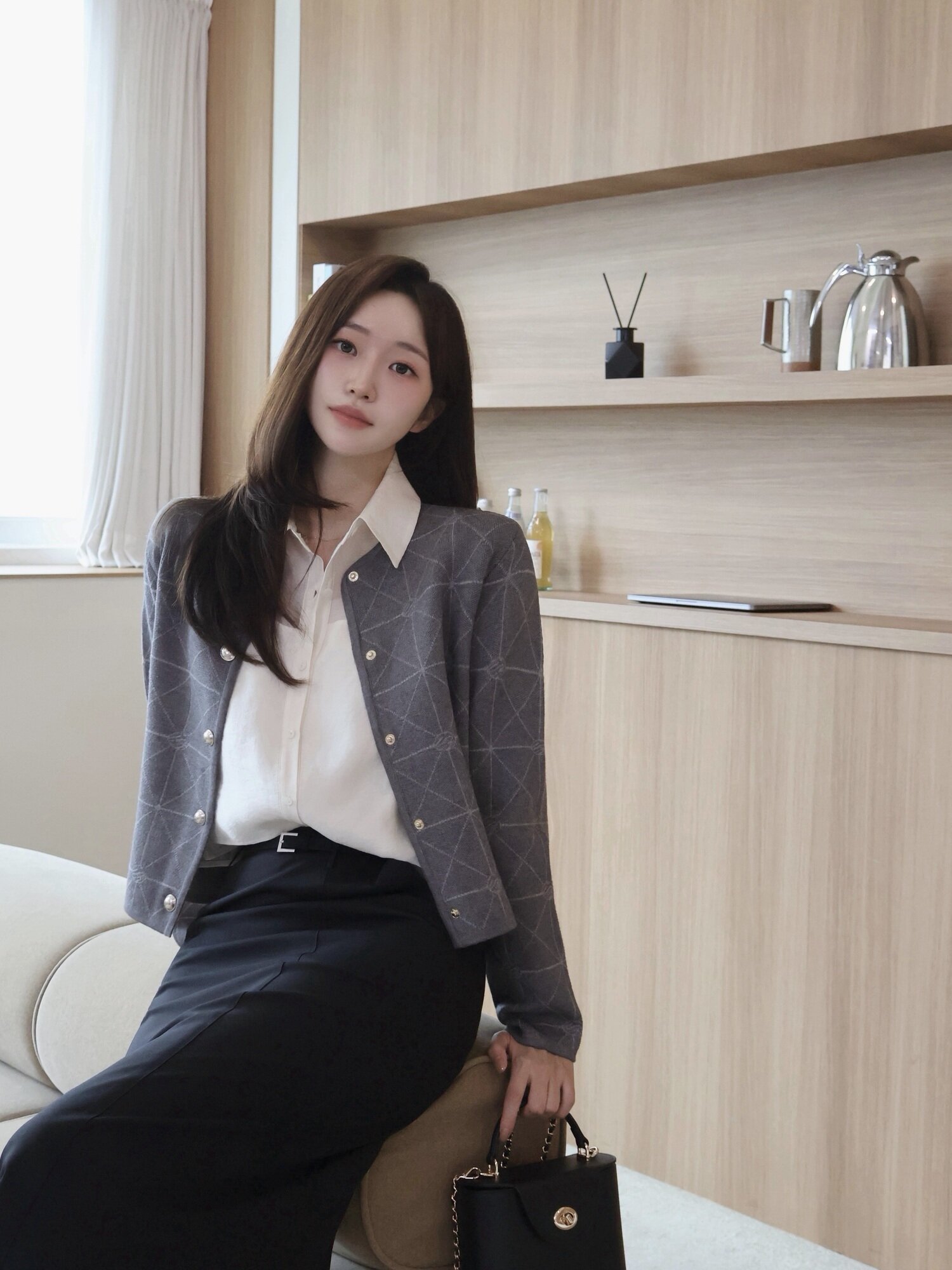 자카드 라운드넥 크롭 가디건 (JAQUARD GREY)