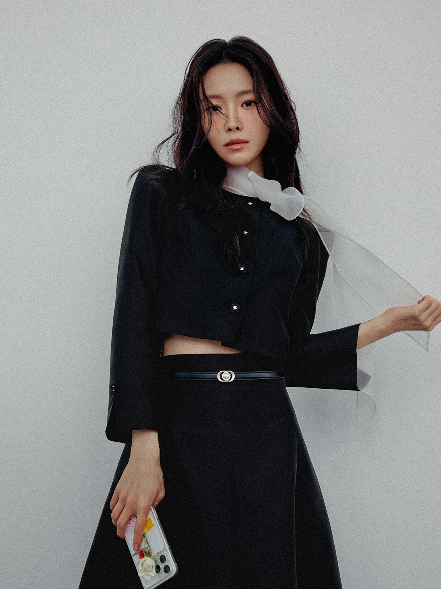 타이 칼라 실키 크롭 재킷 (BLACK)