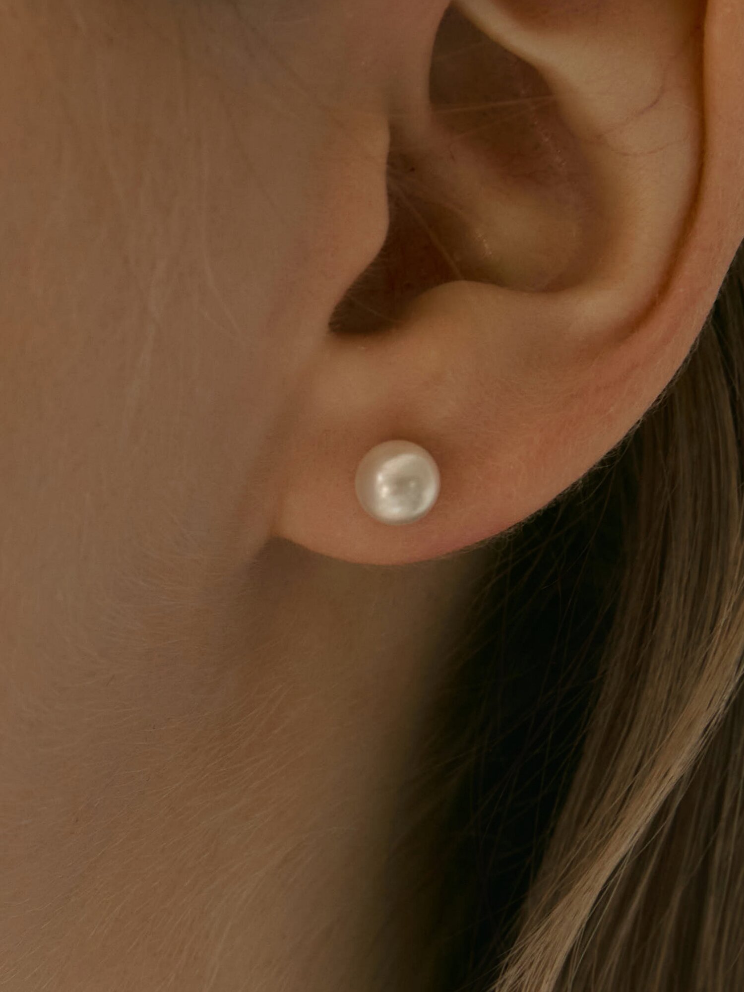Snoira 스와로브스키 진주 귀걸이 6mm (925 Silver)