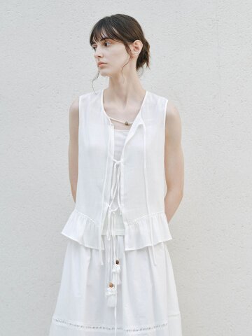 TG_Ruffle ribbon sleeveless blouse