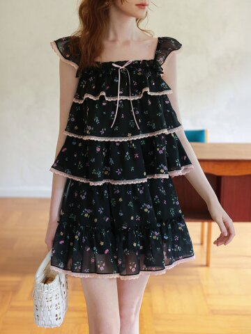 Cest_Floral chiffon mini skirt