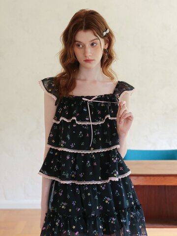 Cest_Floral chiffon sleeveless blouse