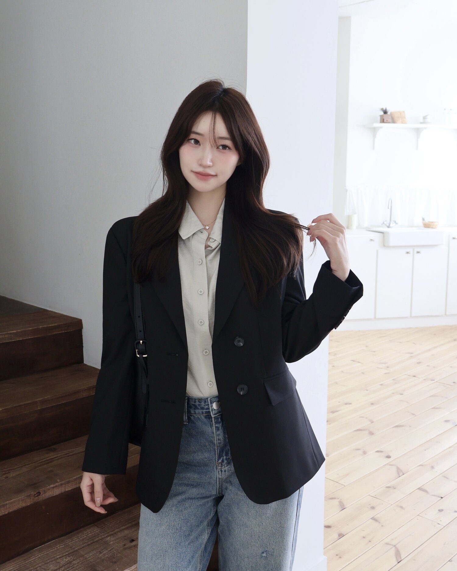 테일러드 싱글 투버튼 재킷 (BLACK)