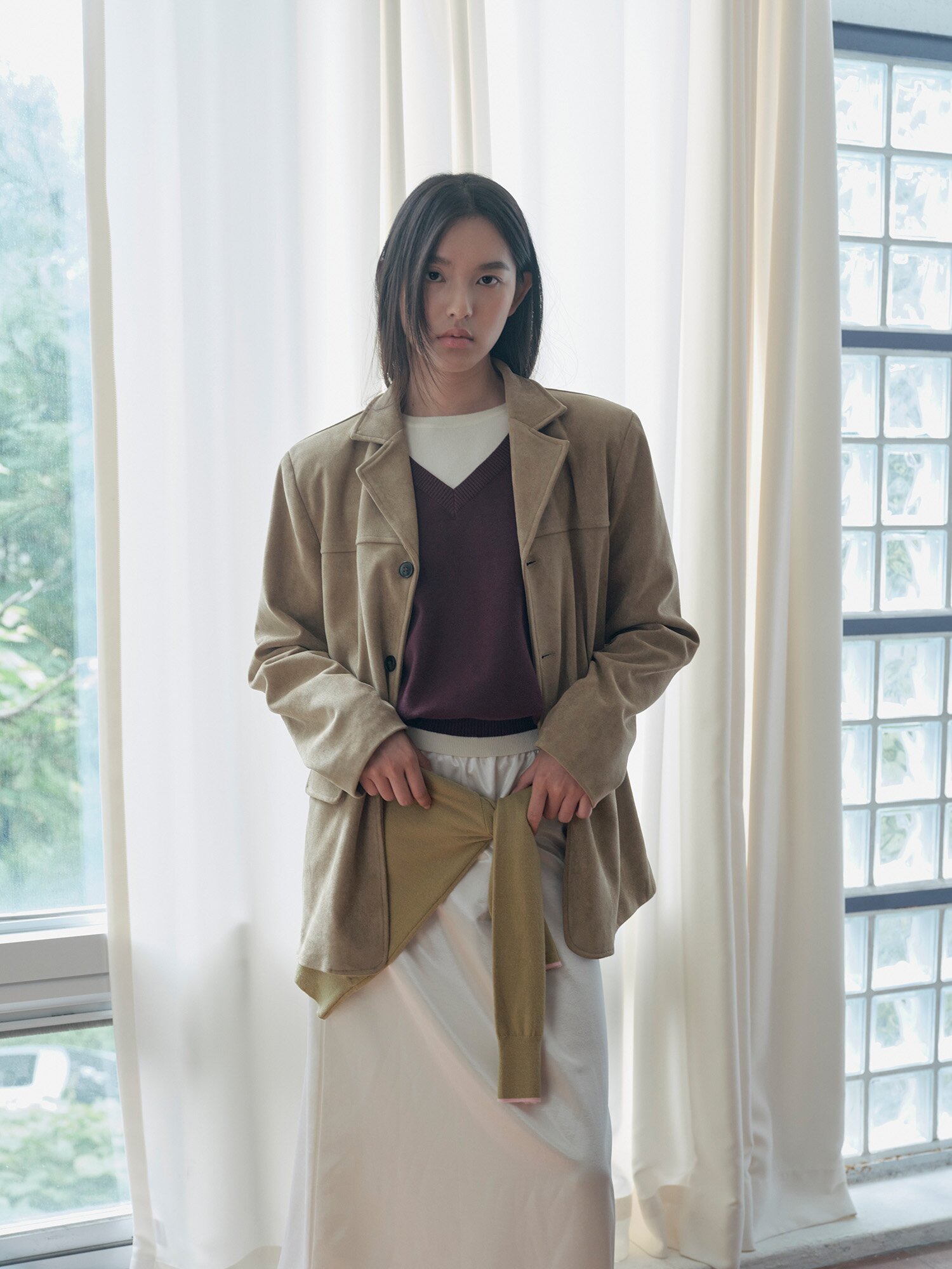 스웨이드 오픈 칼라 싱글 재킷 (BEIGE)