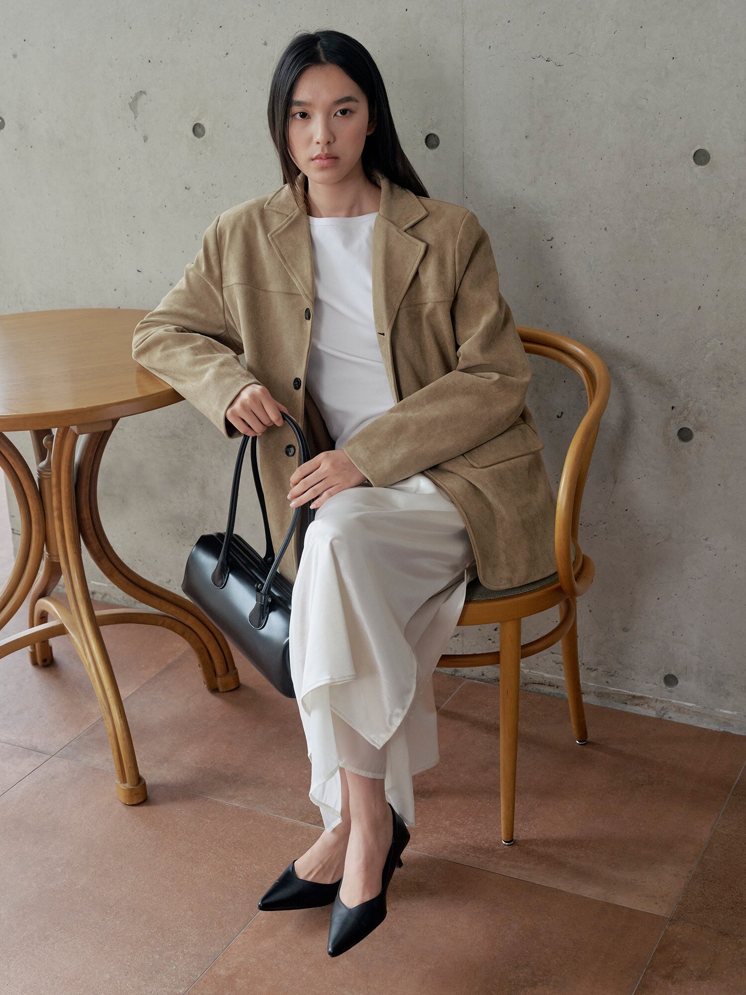 스웨이드 오픈 칼라 싱글 재킷 (BEIGE)