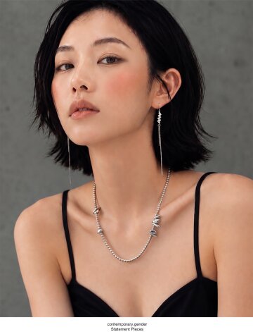 Raw Sculpt Chain Necklace
로 스컬프트 체인 네크리스