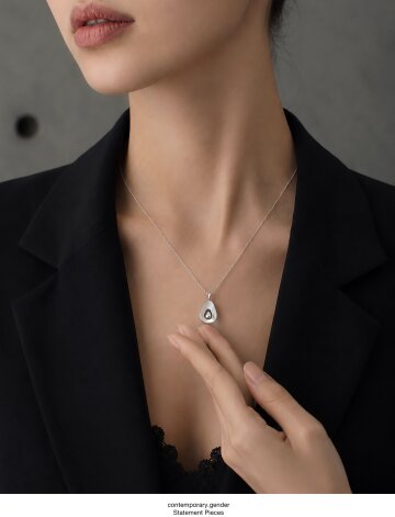 Contour Oval Shell Necklace
컨투어 오벌 쉘 네크리스