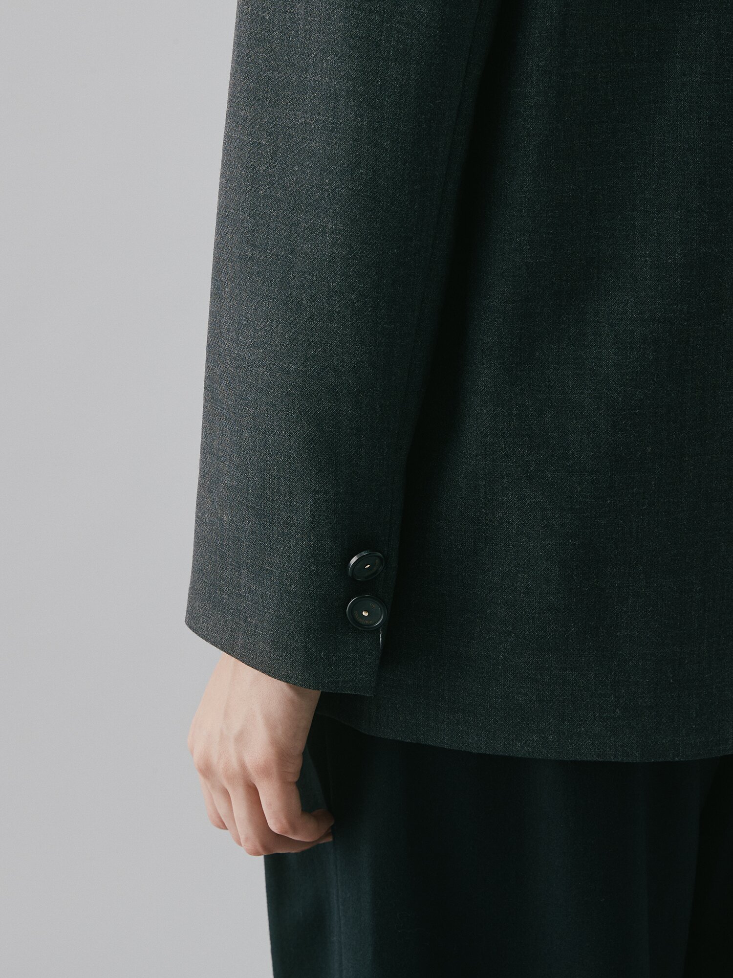 울 롤업 피크드 라펠 더블 재킷 (DARK GREY)