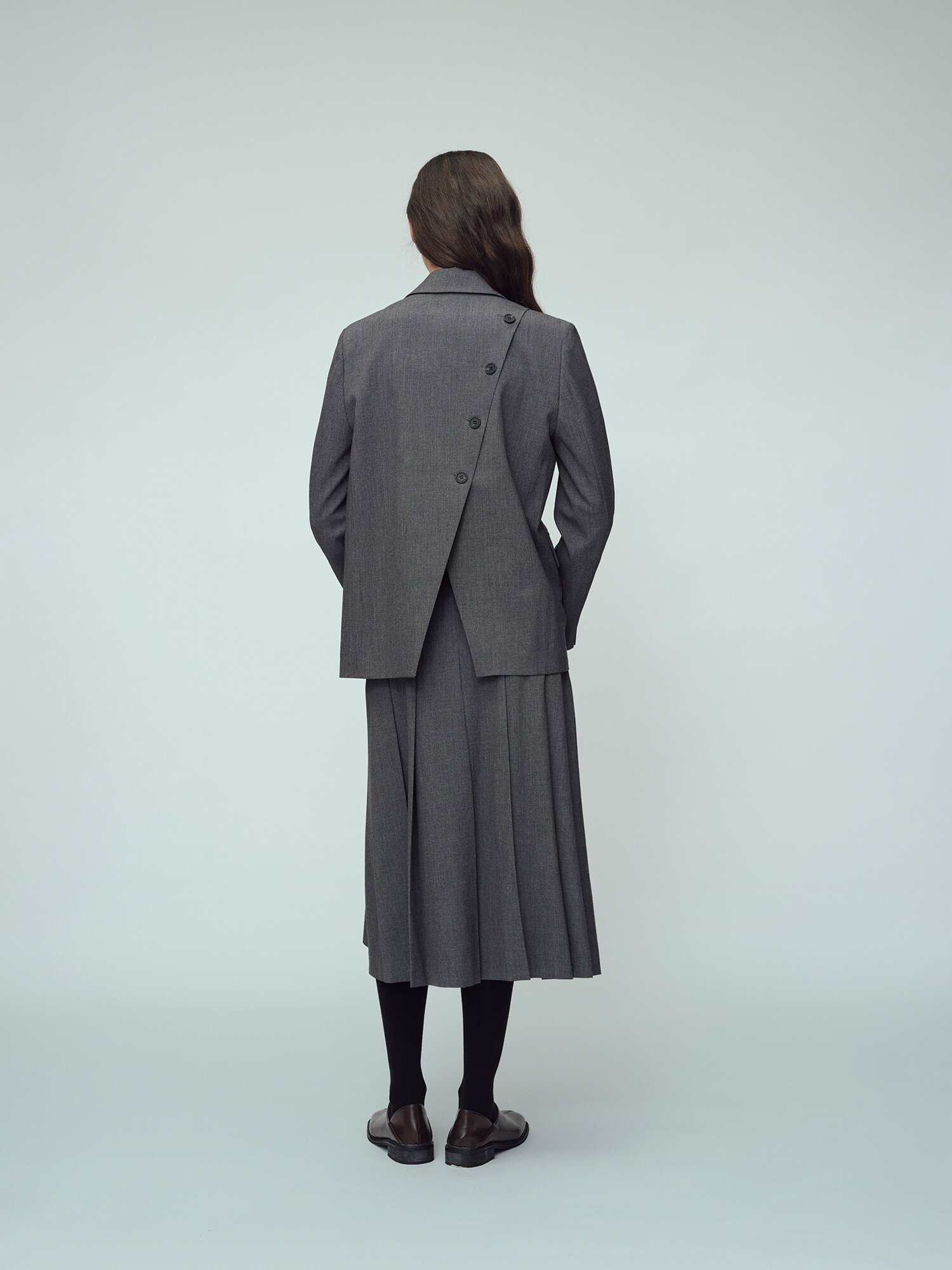 슬릿 포인트 싱글 투버튼 재킷 (GREY)