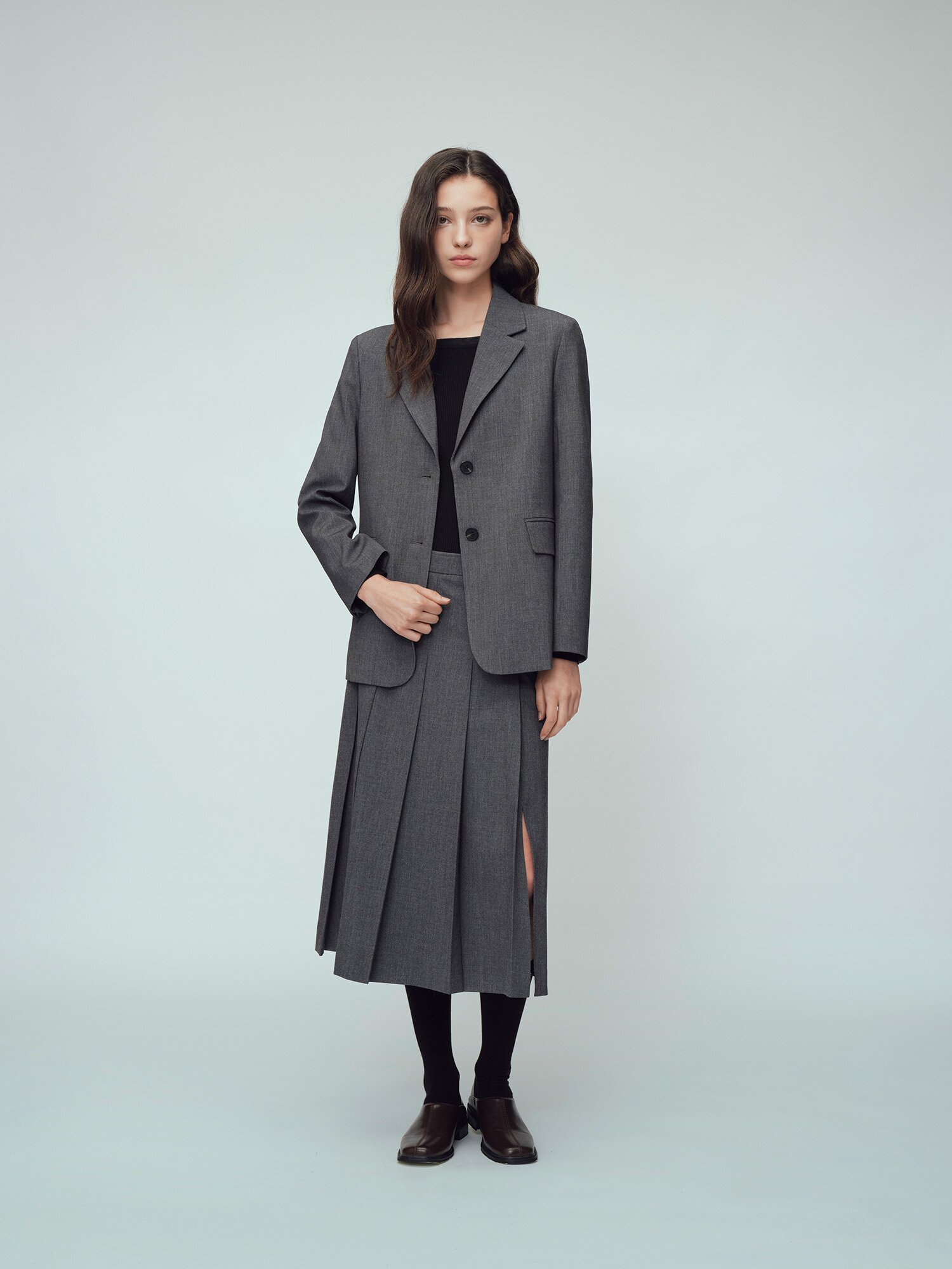 슬릿 포인트 플리츠 스커트 (GREY)