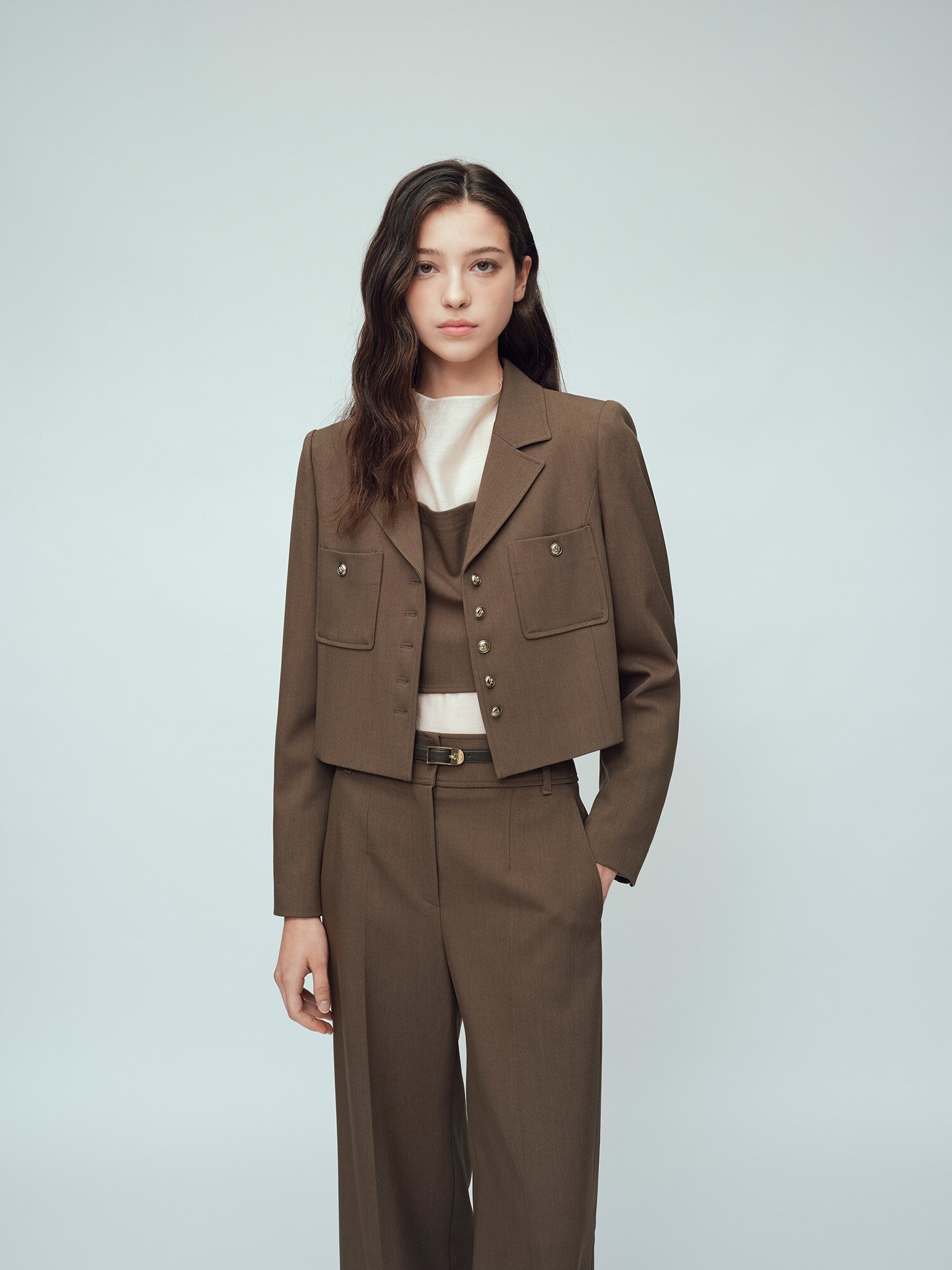 모던 오픈 칼라 크롭 재킷 (DARK BEIGE)