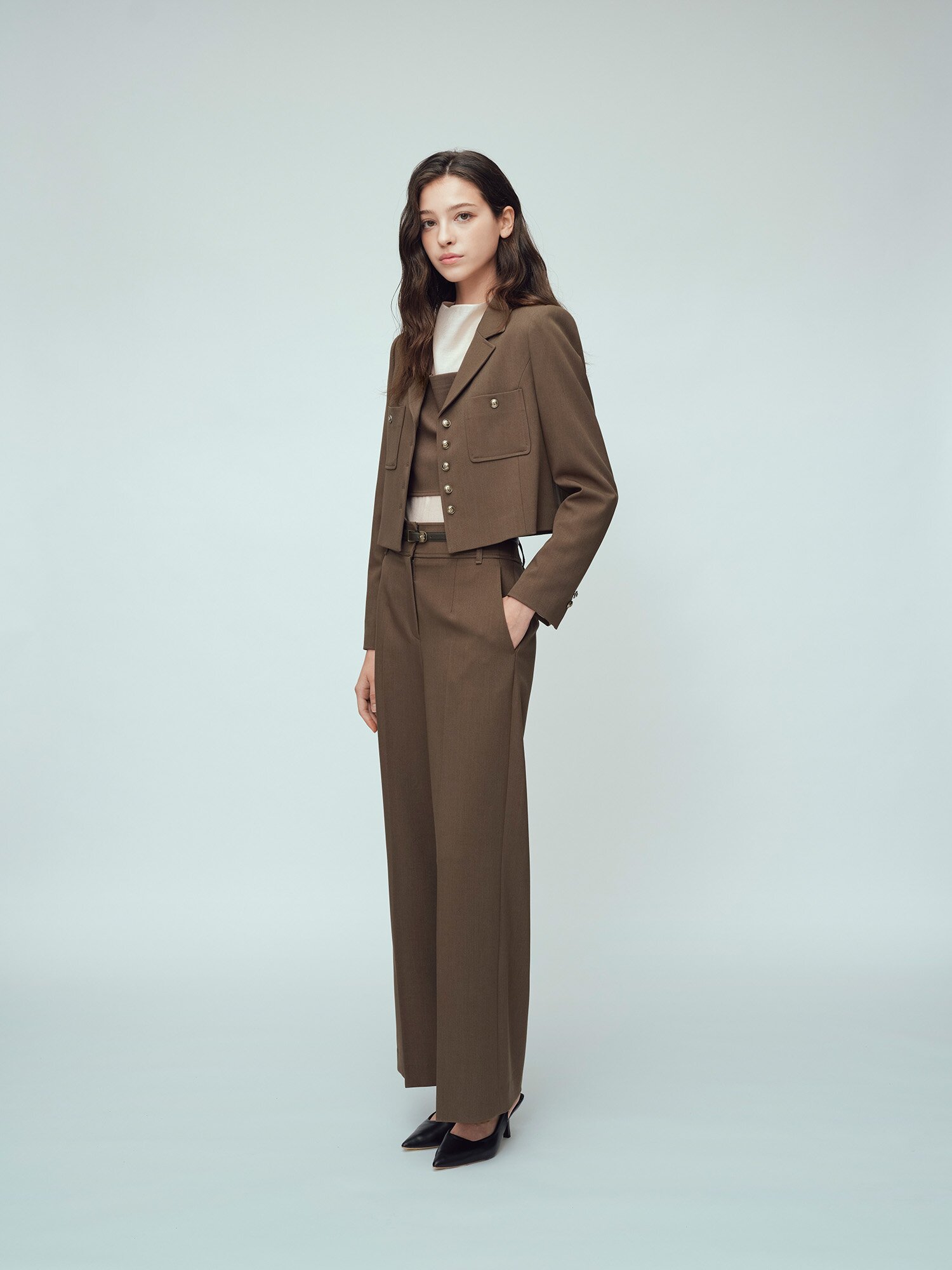 모던 오픈 칼라 크롭 재킷 (DARK BEIGE)