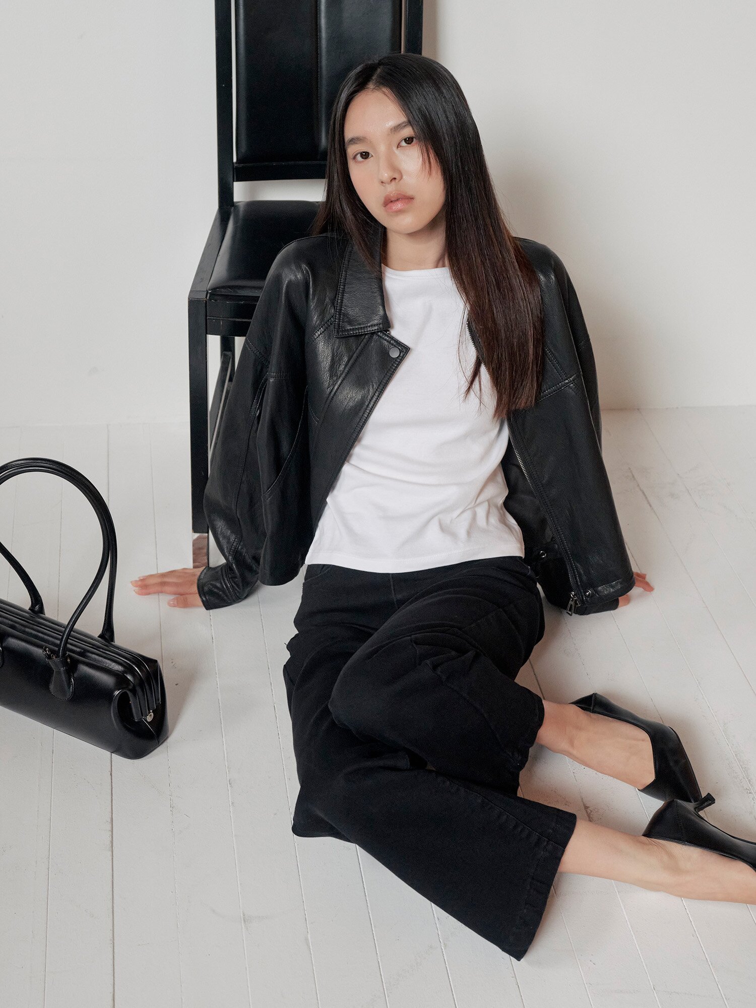 오버핏 페이크 레더 칼라 재킷 (BLACK)