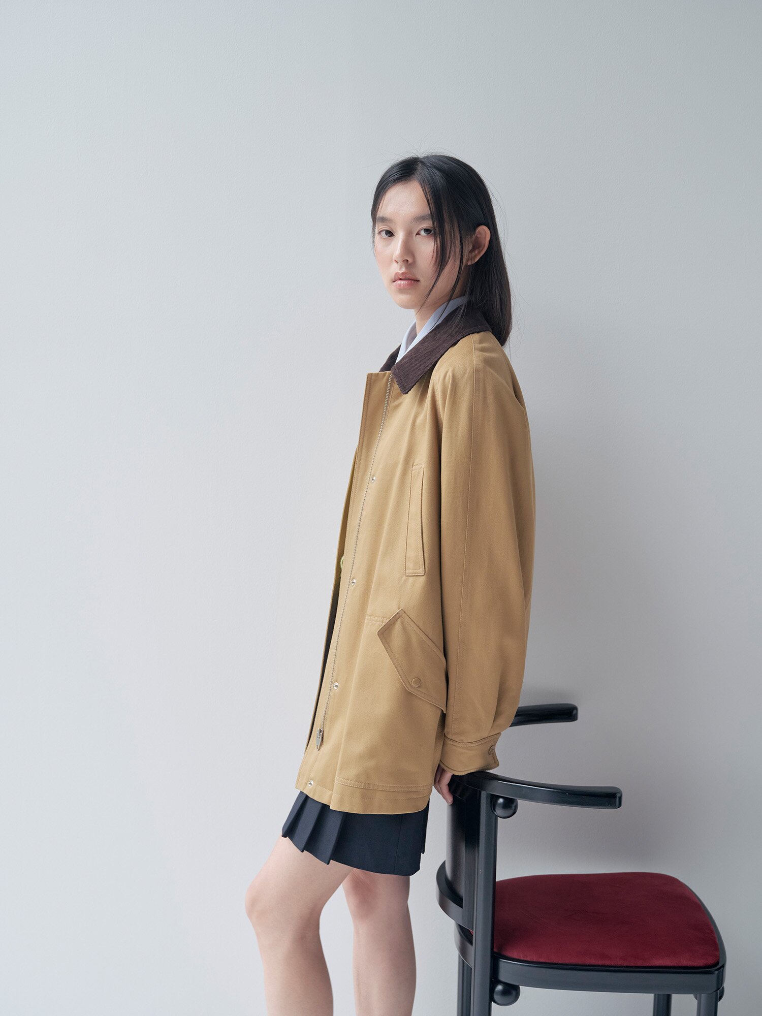 코듀로이 칼라 하프 트렌치 코트 (DARK BEIGE)