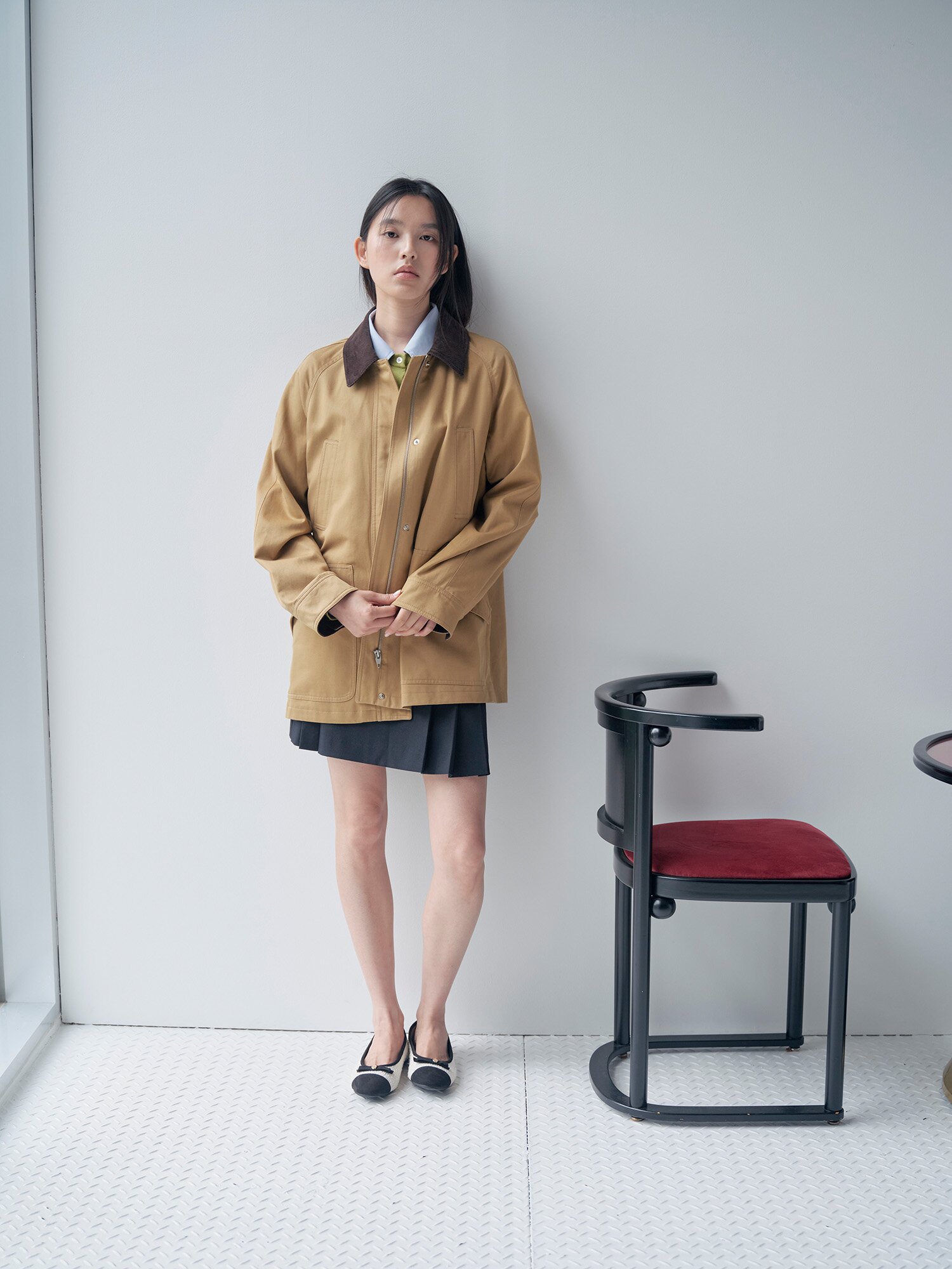 코듀로이 칼라 하프 트렌치 코트 (DARK BEIGE)