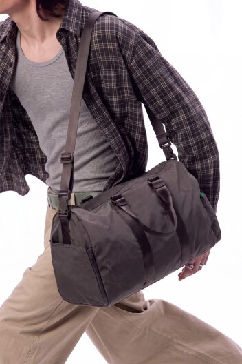 BEANTOWN WEEKENDER BAG 차콜