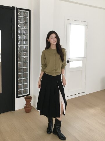 언밸런스 슬릿 플리츠 스커트 