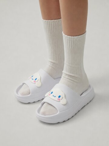 시나모롤 페이스 슬리퍼