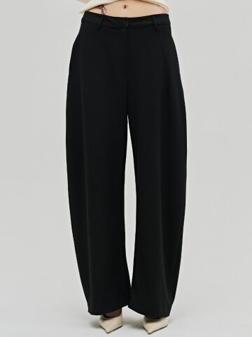 울 테일러드 커브드 팬츠 - 블랙 / Wool Tailored Curved Pants - Black