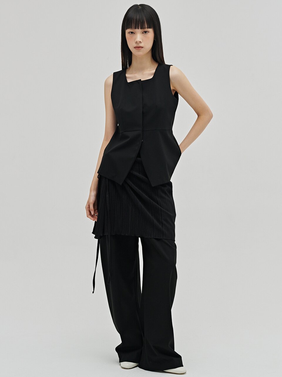 플리츠 랩 스커트 - 블랙 / Pleated Wrap Skirt - Black