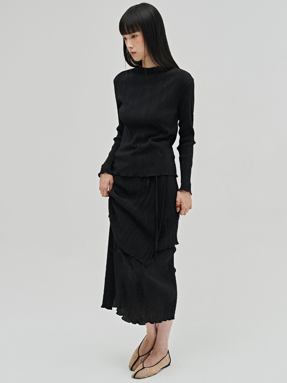 플리츠 랩 스커트 - 블랙 / Pleated Wrap Skirt - Black