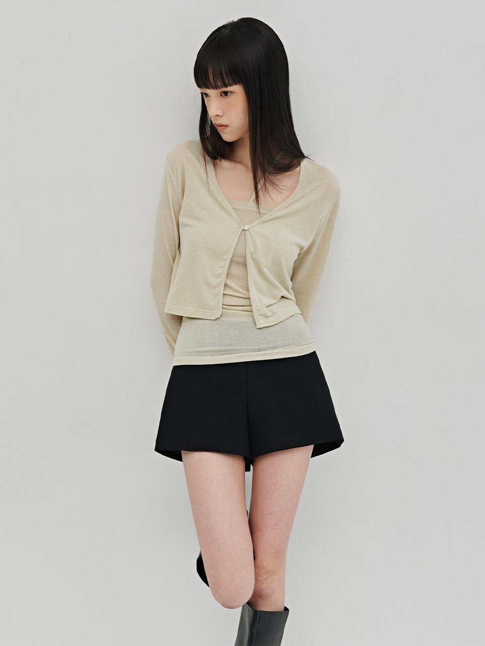 브이넥 가디건 레이어드 세트 - 라이트 베이지 / V-Neck Cardigan Layered Set - L.Beige
